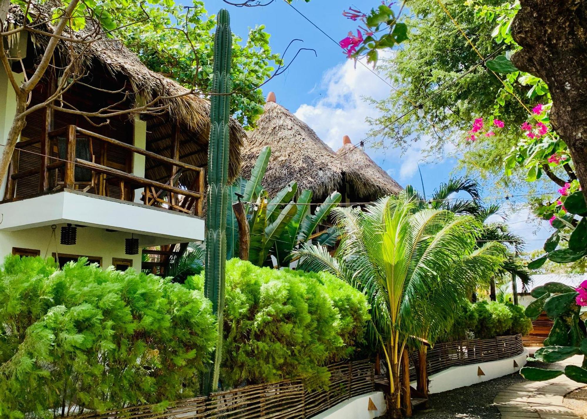 Casitas Pacific Bed & Breakfast Popoyo Exterior photo